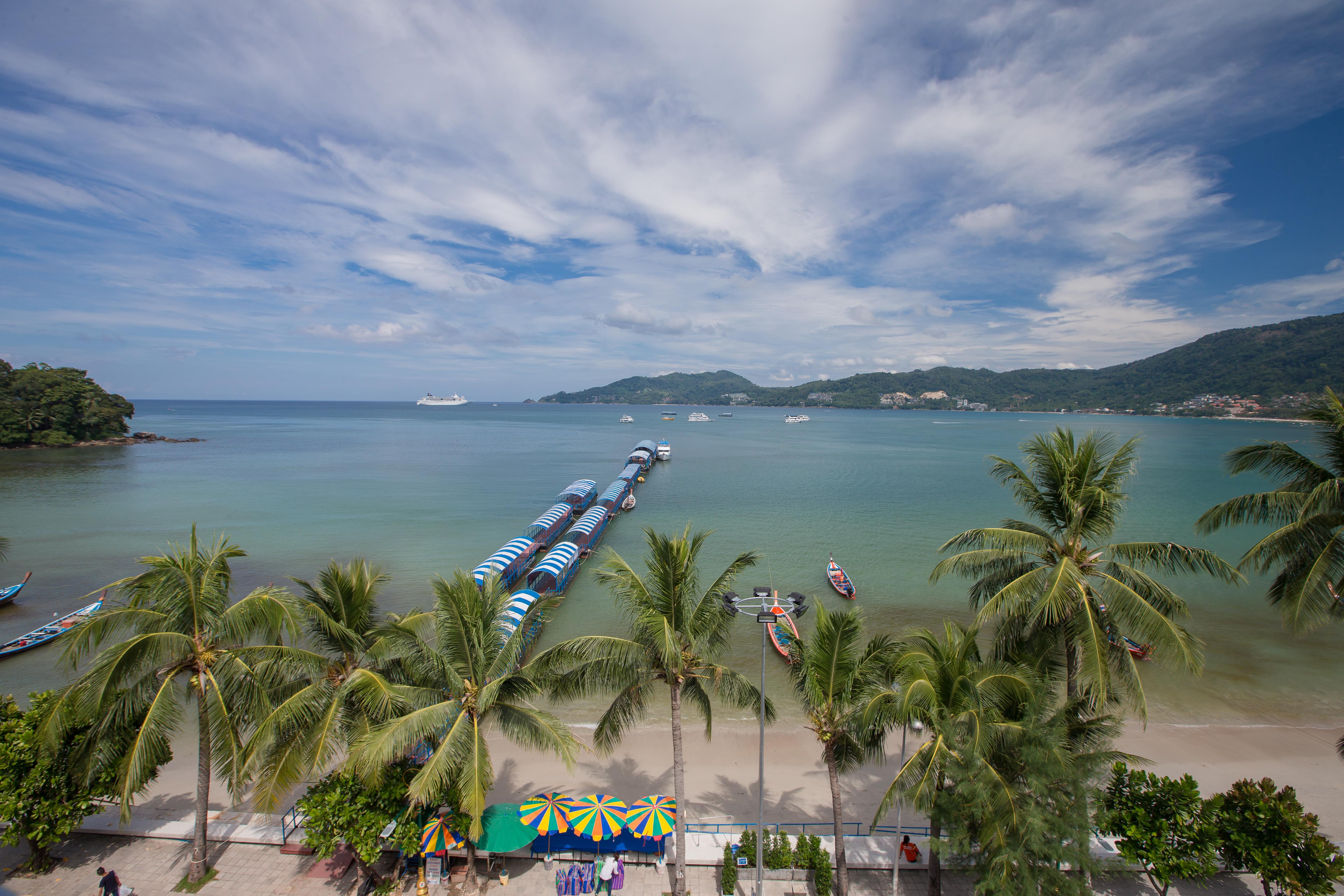 Patong Signature Boutique Hotel Экстерьер фото