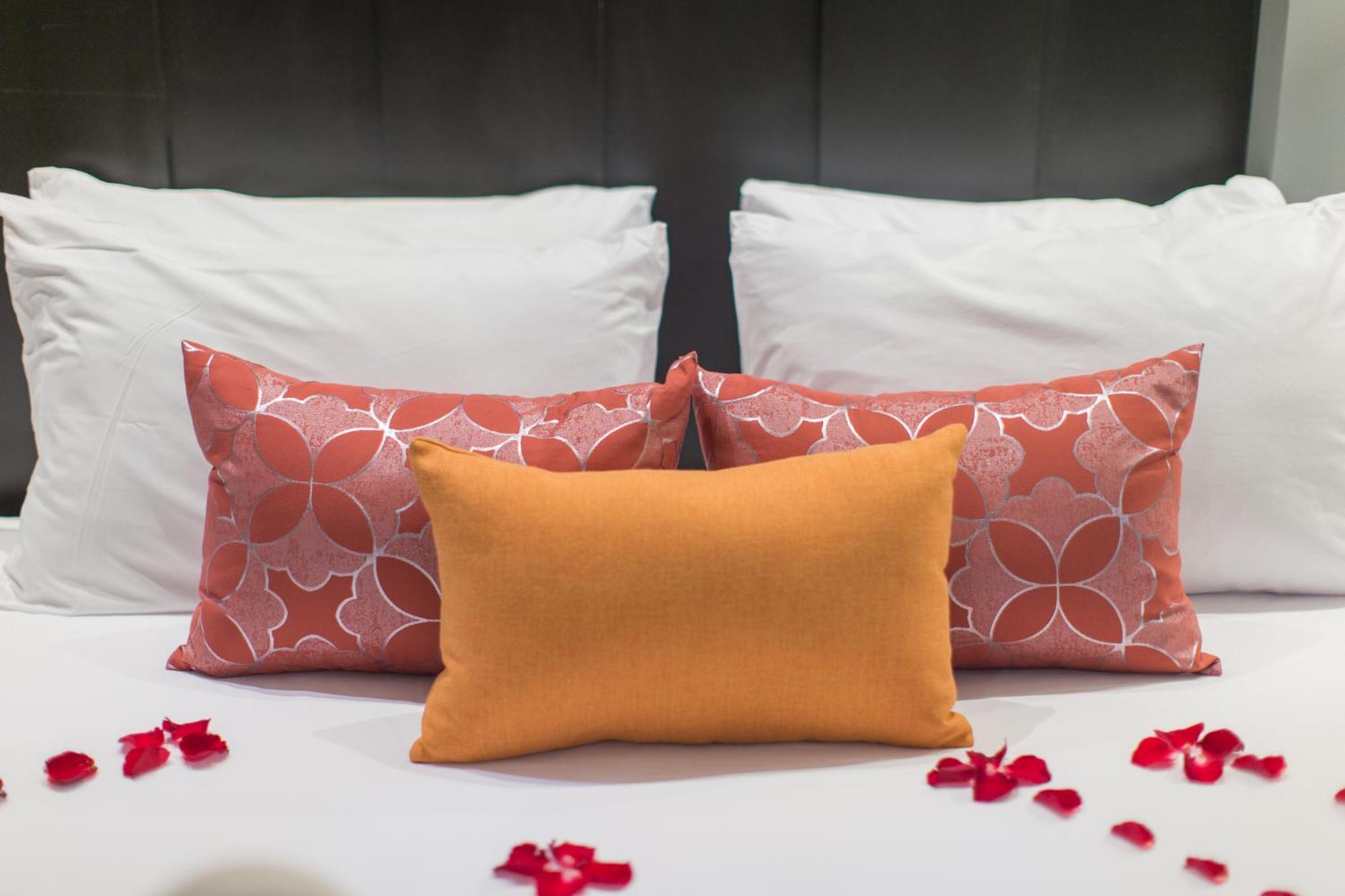 Patong Signature Boutique Hotel Номер фото